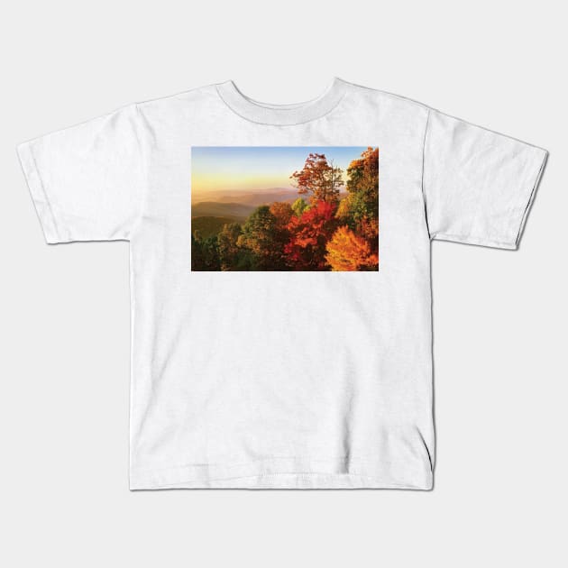 Blue Ridge Mountains From Bluff Mountain Overlook Kids T-Shirt by AinisticGina